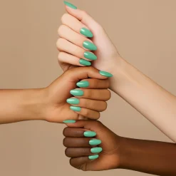 THE FUTURE OF GEL IS HEMA-FREE